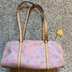 Vintage Dooney & Bourke 11” purse
